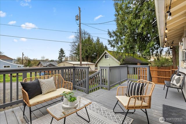 2513 Cleveland Avenue, Everett, WA 98201