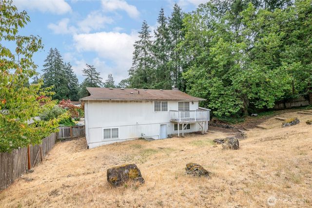 8858 81st Avenue SW, Lakewood, WA 98498