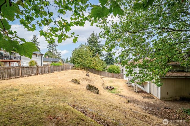 8858 81st Avenue SW, Lakewood, WA 98498