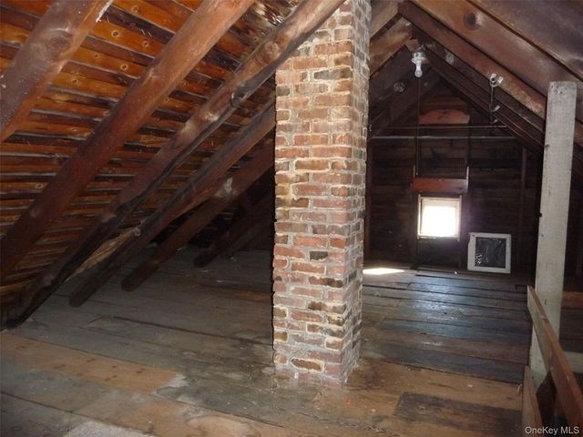 27 Oliver Avenue, Middletown, NY 10940