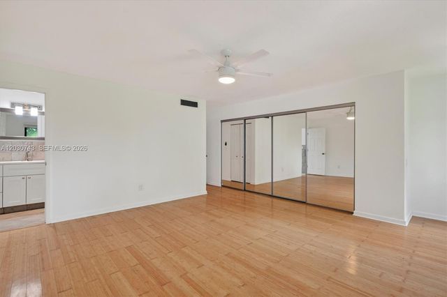8875 SW 62nd Ter 10-D, Miami, FL 33173