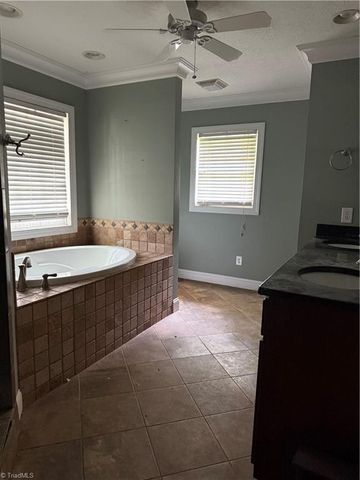 591 FOX Road, Wilkesboro, NC 28697