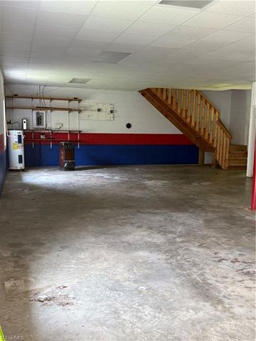 591 FOX Road, Wilkesboro, NC 28697