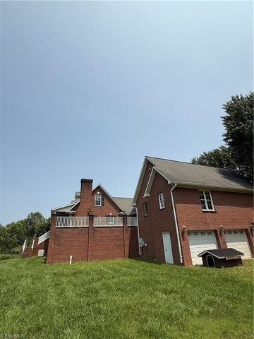 591 FOX Road, Wilkesboro, NC 28697