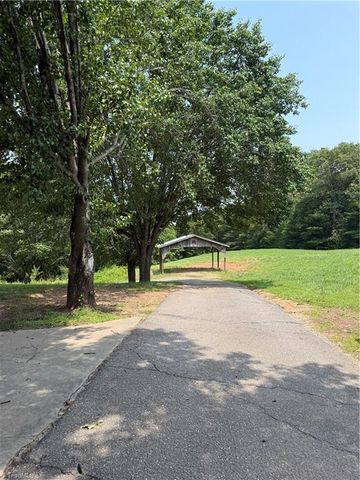 591 FOX Road, Wilkesboro, NC 28697