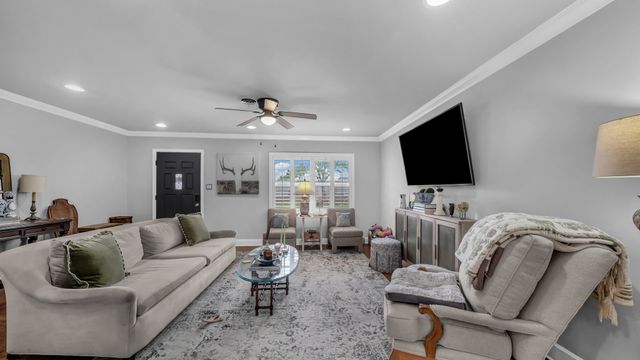 6820 Cumberland Road, Fort Worth, TX 76116