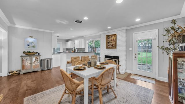 6820 Cumberland Road, Fort Worth, TX 76116