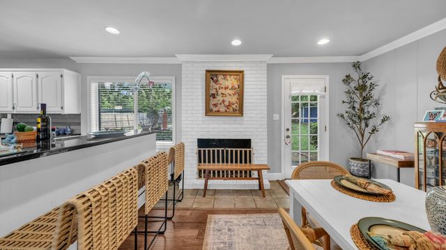 6820 Cumberland Road, Fort Worth, TX 76116