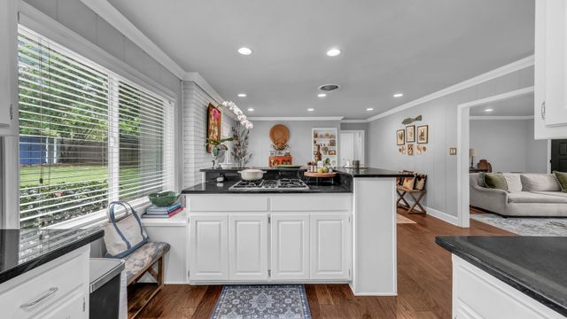 6820 Cumberland Road, Fort Worth, TX 76116