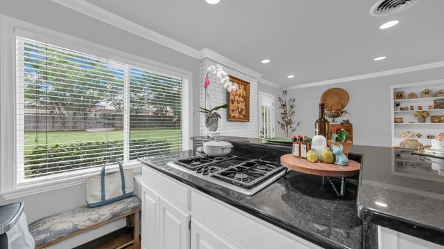 6820 Cumberland Road, Fort Worth, TX 76116