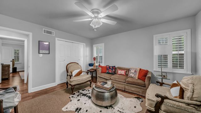 6820 Cumberland Road, Fort Worth, TX 76116