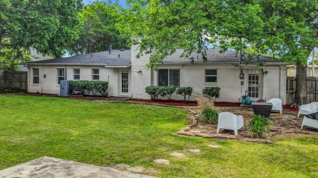 6820 Cumberland Road, Fort Worth, TX 76116