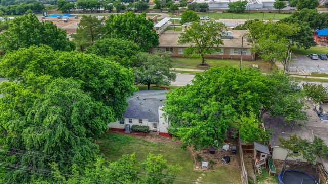 6820 Cumberland Road, Fort Worth, TX 76116