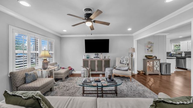 6820 Cumberland Road, Fort Worth, TX 76116