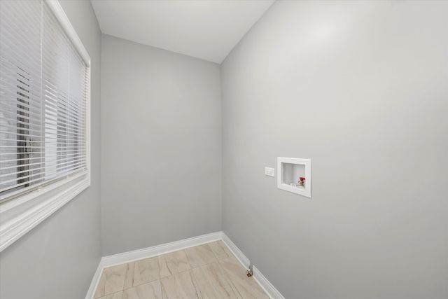 24 E 99th Place, Chicago, IL 60628