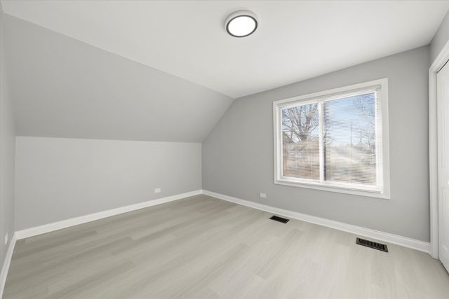 24 E 99th Place, Chicago, IL 60628