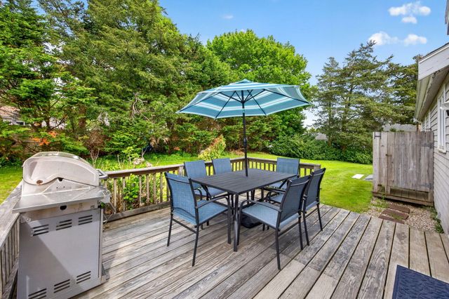 27 Bellavista Drive, Pocasset, MA 02559