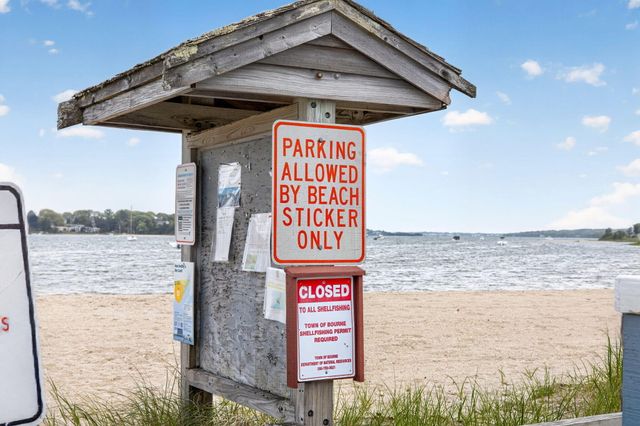 27 Bellavista Drive, Pocasset, MA 02559