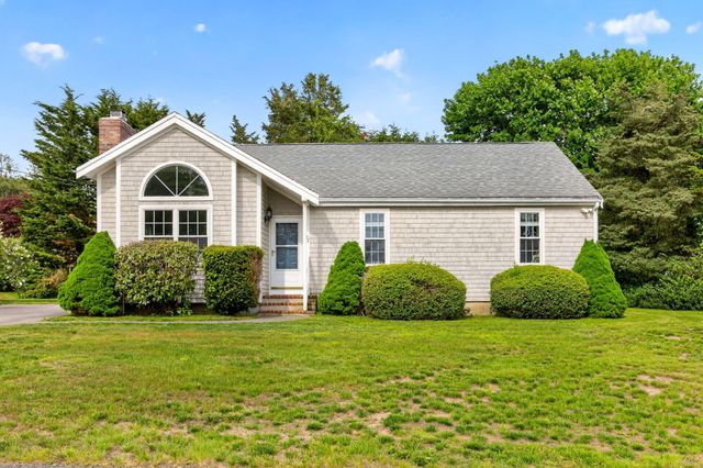 27 Bellavista Drive, Pocasset, MA 02559