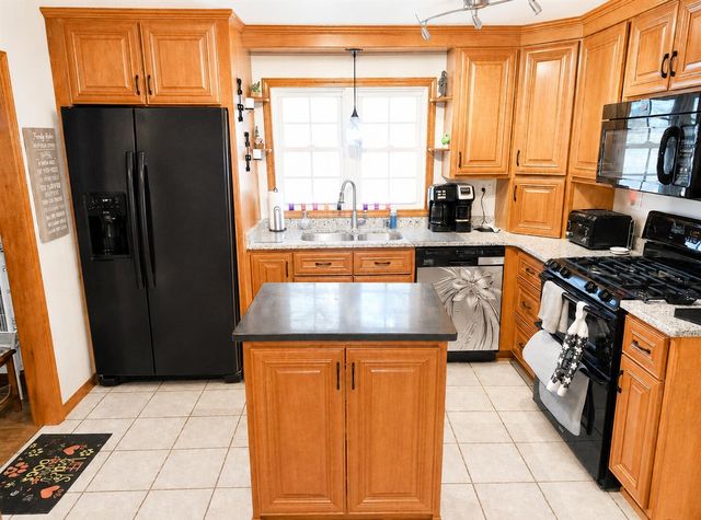 722 Golden Avenue, Battle Creek, MI 49014