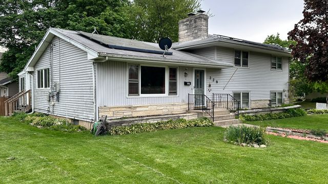 220 Beacon Drive, Belvidere, IL 61008
