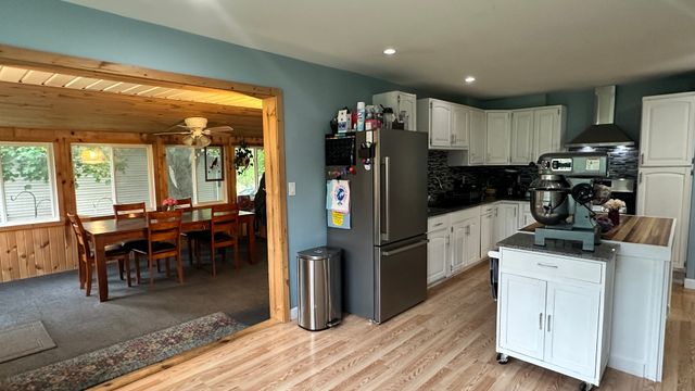 220 Beacon Drive, Belvidere, IL 61008