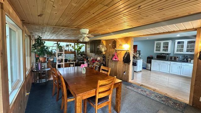 220 Beacon Drive, Belvidere, IL 61008