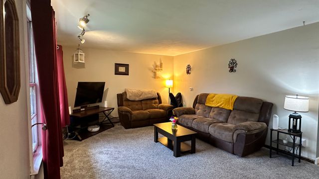 220 Beacon Drive, Belvidere, IL 61008