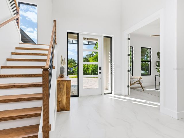 2303 LOMA LINDA STREET, Sarasota, FL 34239