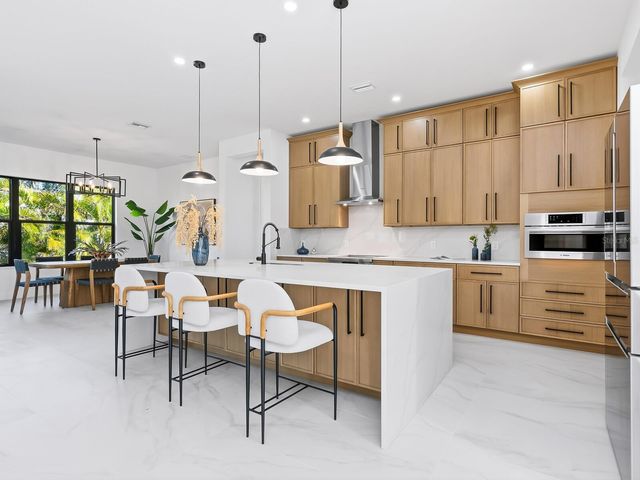 2303 LOMA LINDA STREET, Sarasota, FL 34239