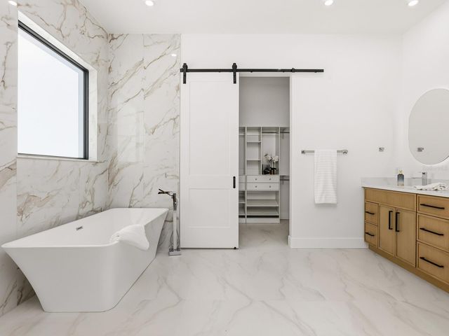 2303 LOMA LINDA STREET, Sarasota, FL 34239