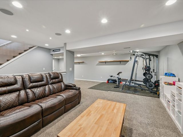 82 1st St Court, Atkins, IA 52206