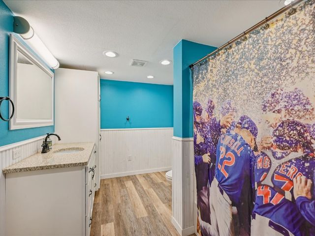 82 1st St Court, Atkins, IA 52206