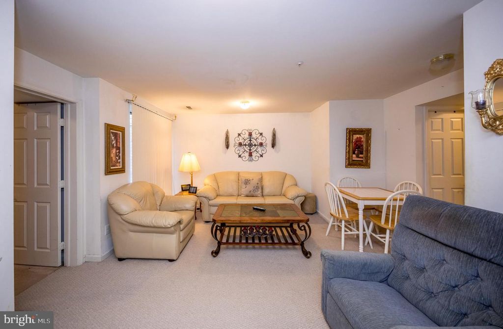 Image 23 of property listing at 466 DEER HILL CIR, Abingdon, MD 21009