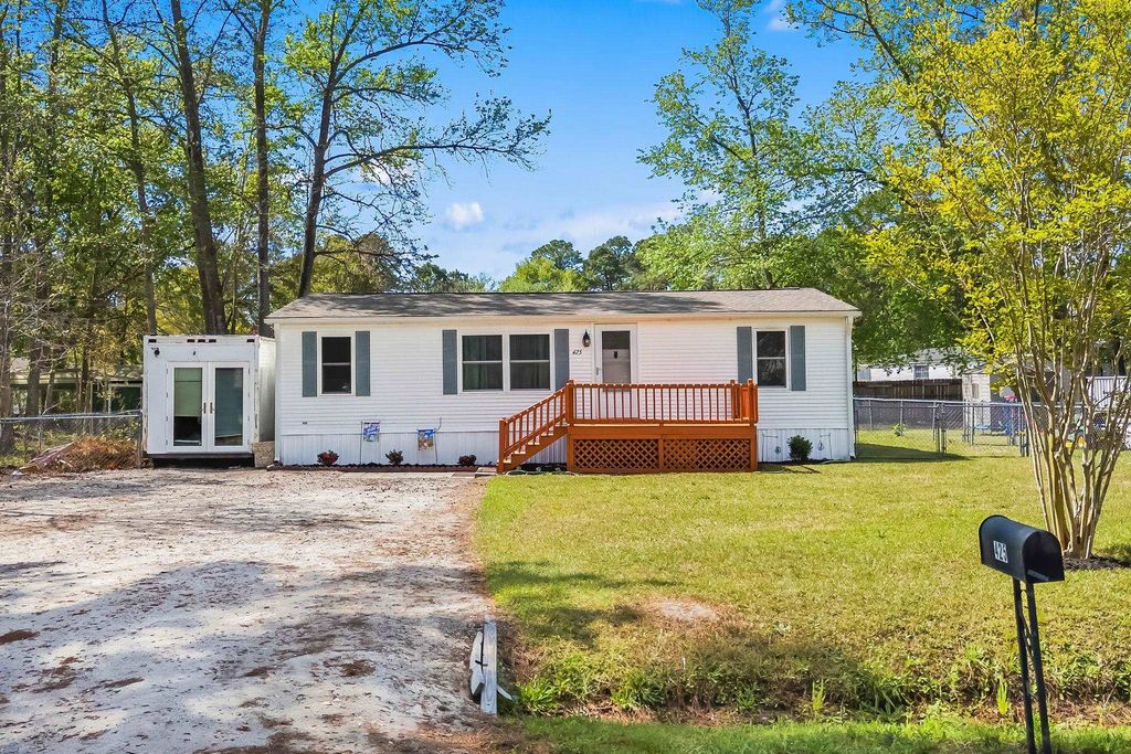 425 Sand Hill Dr., Conway, SC 29526 — exterior