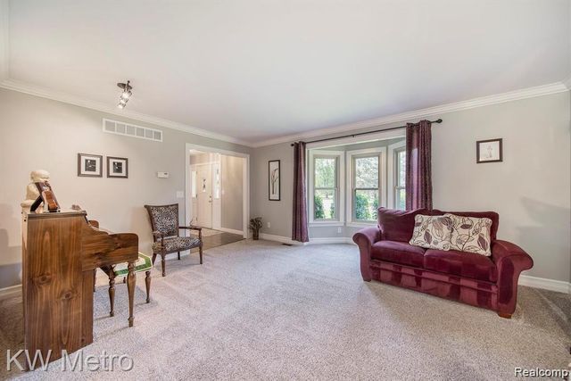 6886 Vail Court, Clarkston, MI 48348