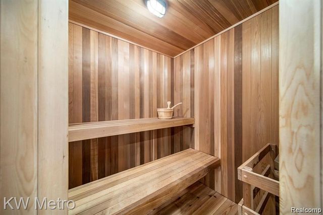 6886 Vail Court, Clarkston, MI 48348