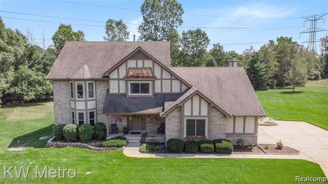 6886 Vail Court, Clarkston, MI 48348