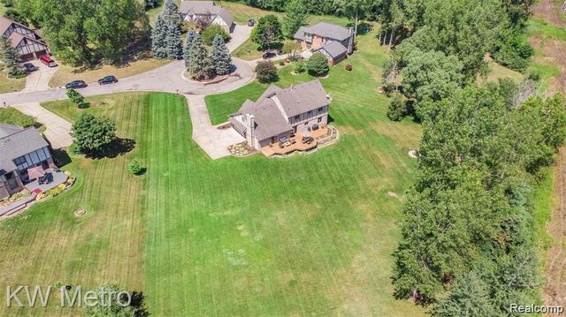 6886 Vail Court, Clarkston, MI 48348