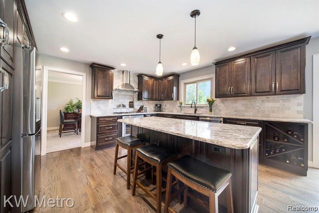 6886 Vail Court, Clarkston, MI 48348