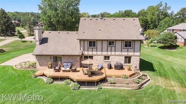 6886 Vail Court, Clarkston, MI 48348