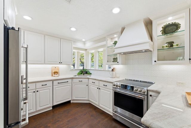 20 Falling Star Road, The Woodlands, TX 77381