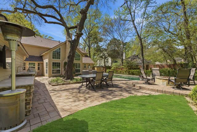 20 Falling Star Road, The Woodlands, TX 77381