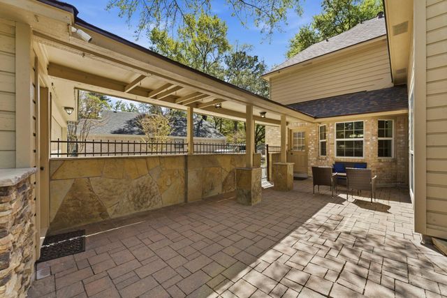 20 Falling Star Road, The Woodlands, TX 77381