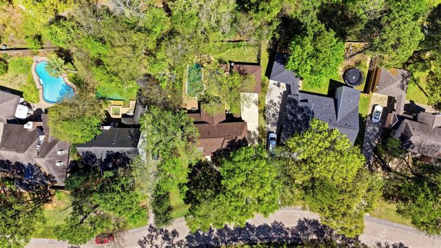 20 Falling Star Road, The Woodlands, TX 77381