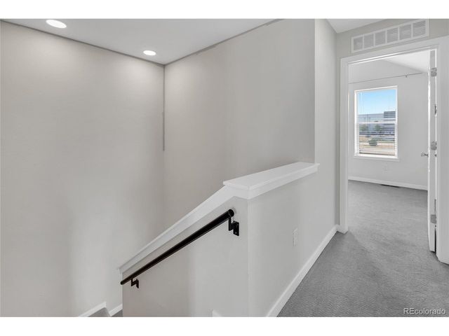 9811 E 56th Pl, Denver, CO 80238
