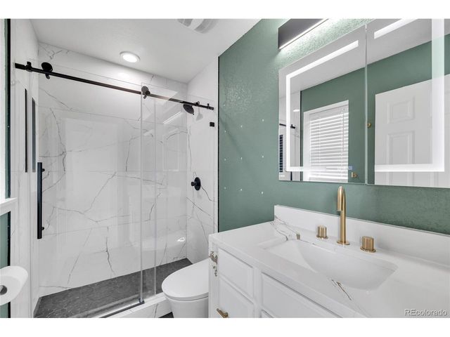 9811 E 56th Pl, Denver, CO 80238