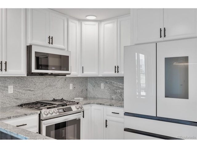 9811 E 56th Pl, Denver, CO 80238