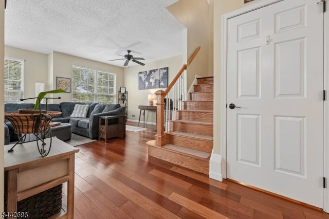 35 Hancock Dr, Morris Twp., NJ 07960