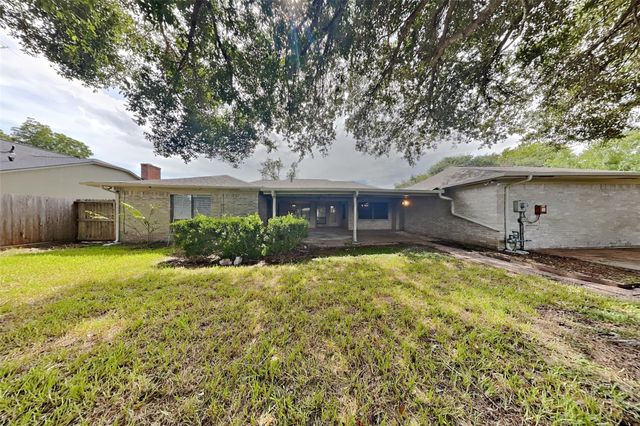 3126 Silver Springs Court, Missouri City, TX 77459